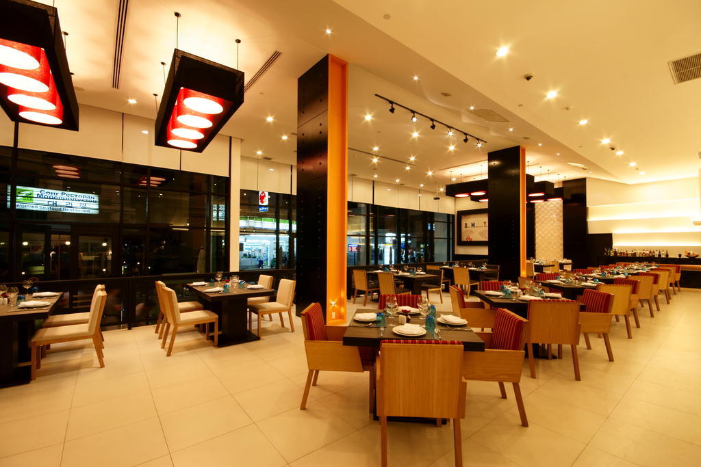Tsix5 Hotel Pattaya Eksteriør bilde