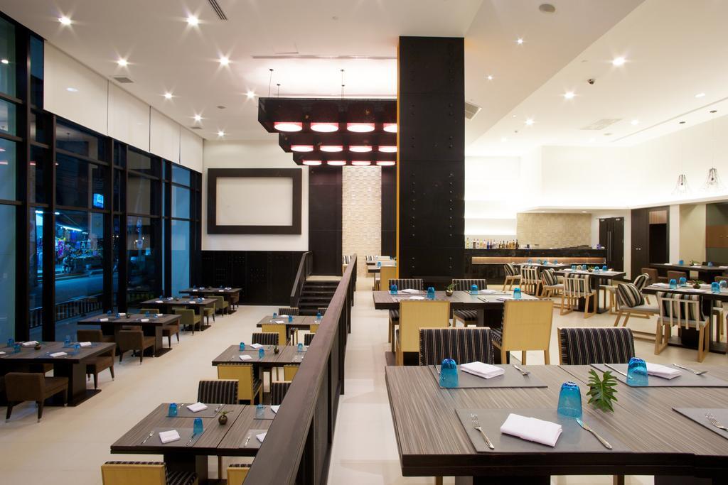 Tsix5 Hotel Pattaya Eksteriør bilde