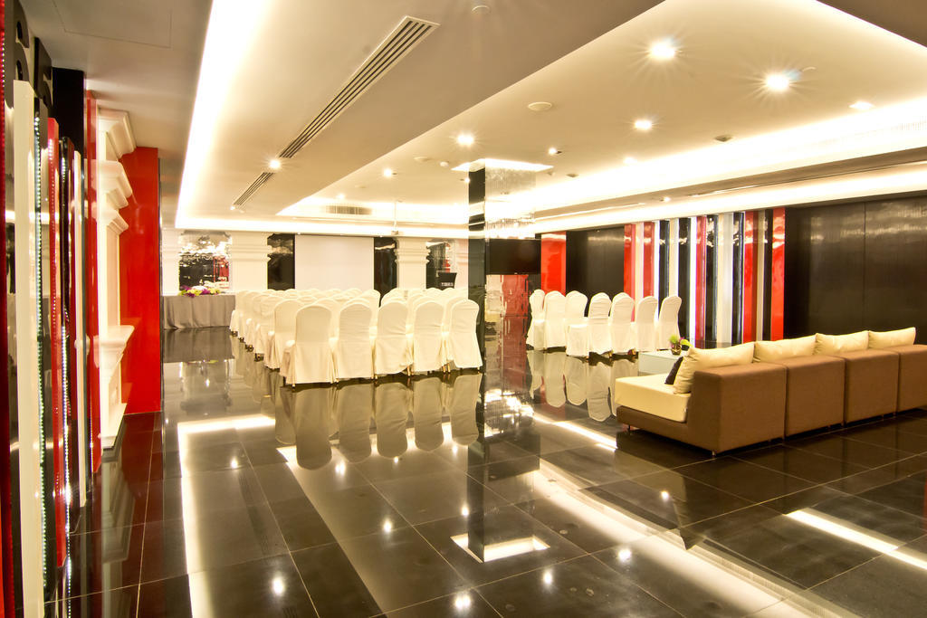 Tsix5 Hotel Pattaya Eksteriør bilde